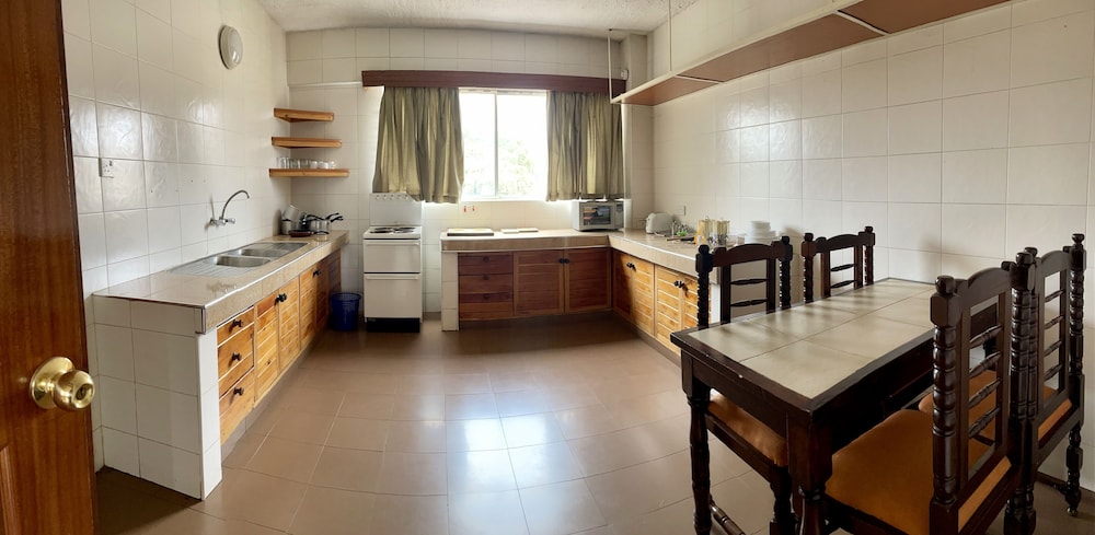 The Kenya Comfort Hotel Suites 59/78
