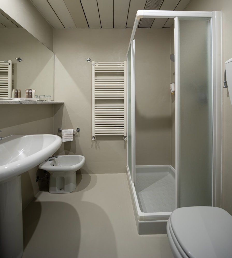 Hotel Nettuno 60/60
