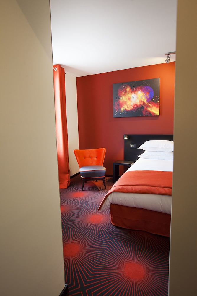 Hotel Helussi 17/74