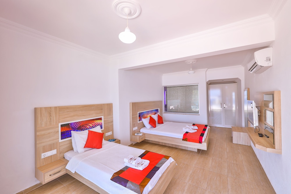 Hamarat Pension 37/66