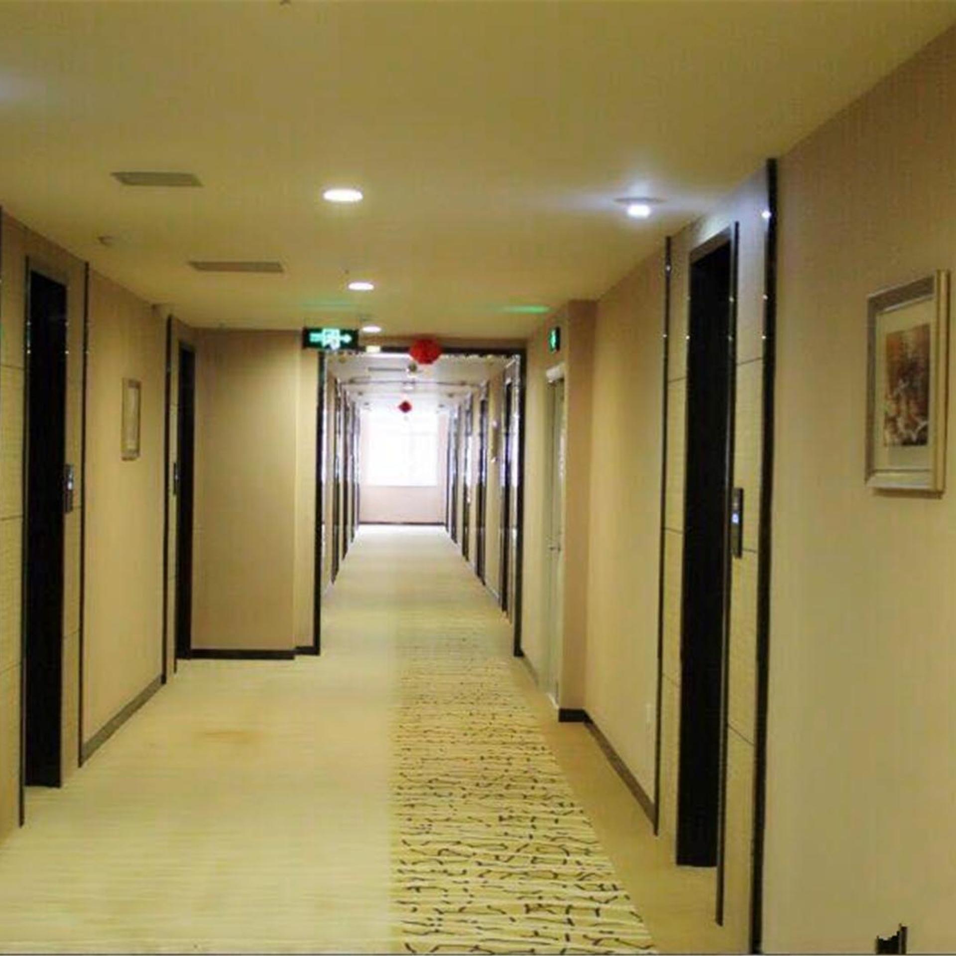 Lavande Hotel (Lanzhou Zhengning Road) 22/30