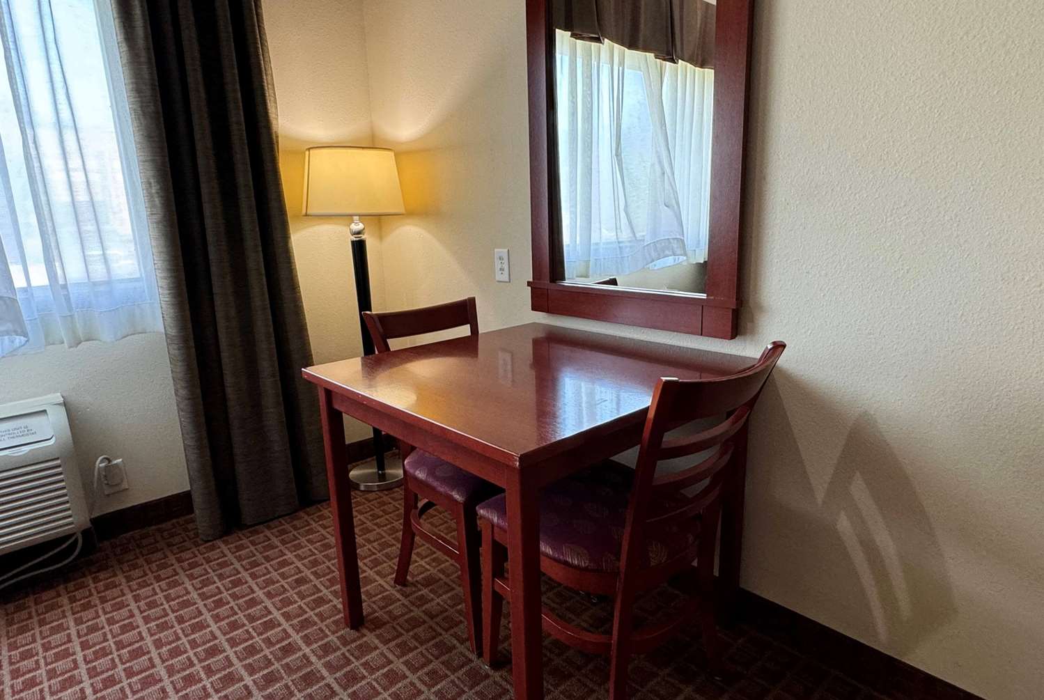 Ramada By Wyndham College Station 12/55