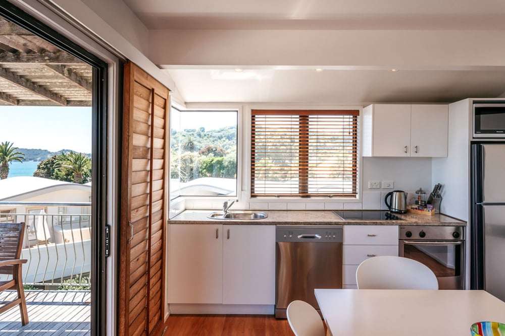 ONETANGI BEACH APARTMENTS 58/69