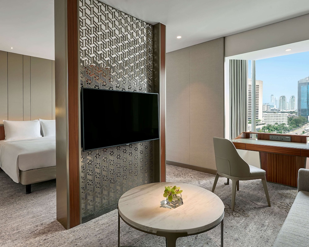 GRAND HYATT JAKARTA 56/77