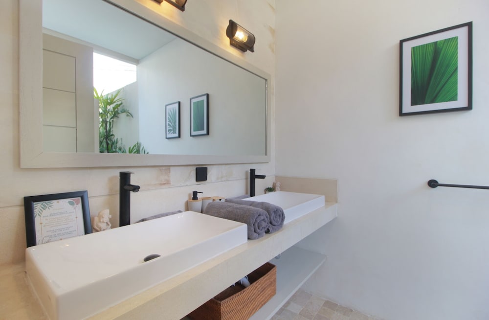 Echo Beach Villa and Apartment 65/65
