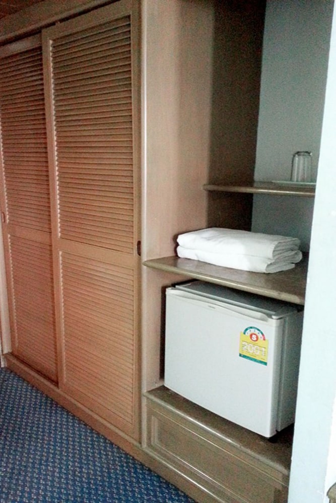 Diamond River Ping Petch Ngam Hotel 16/52