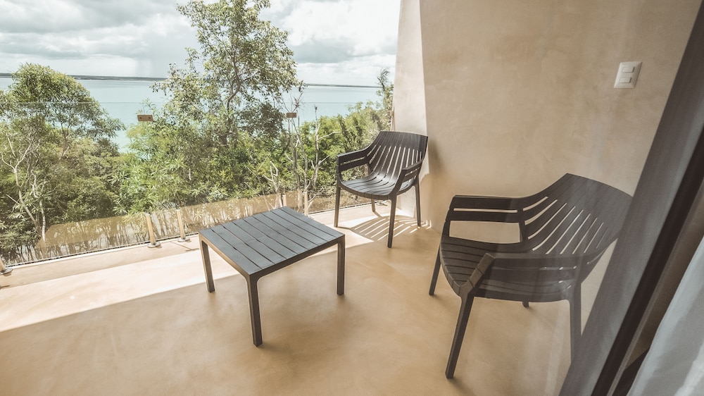 MBH Maya Bacalar - Hotel Boutique 25/50