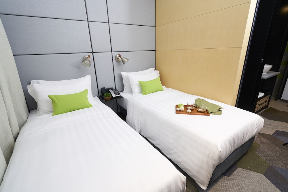 Ease, Standard, Double Bed