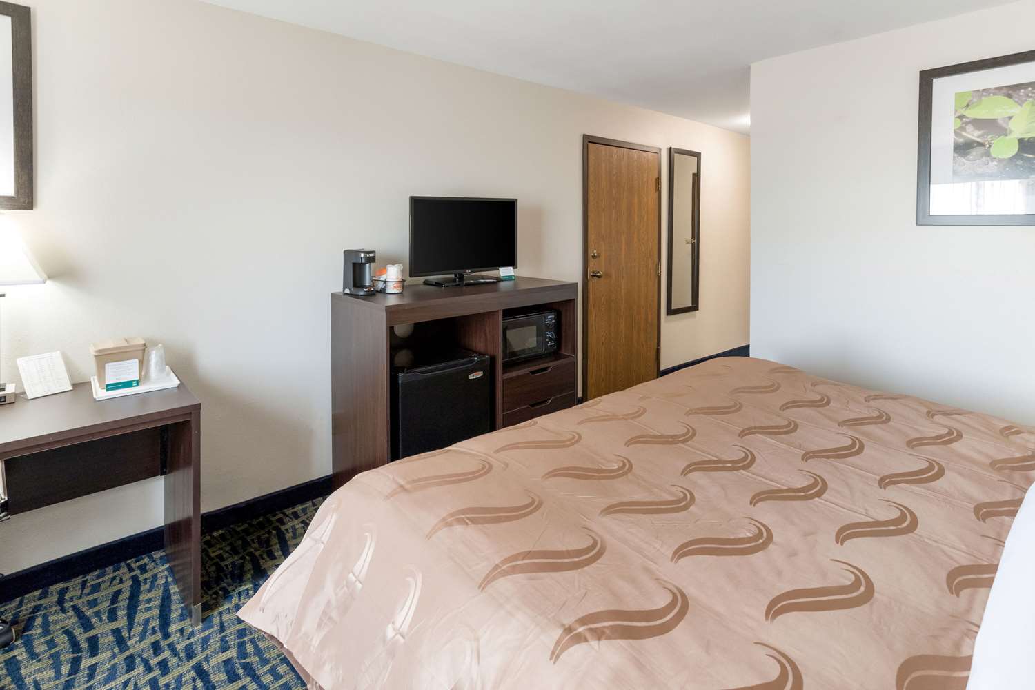 Quality Inn Rochelle IL 36/43