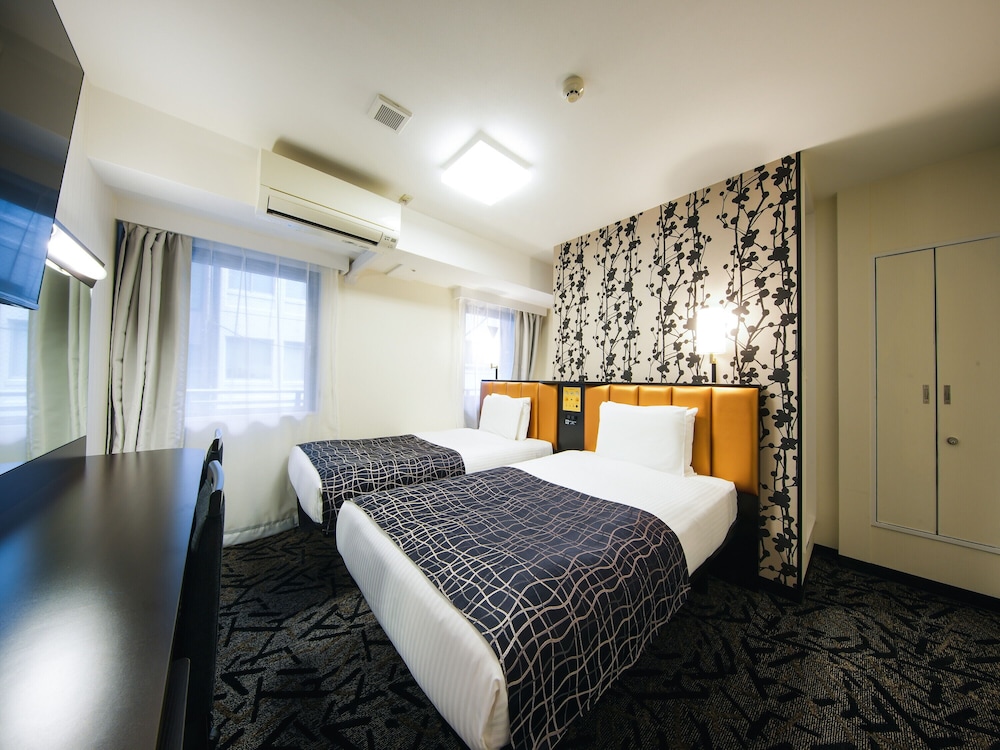 STANDARD, TWIN BEDS