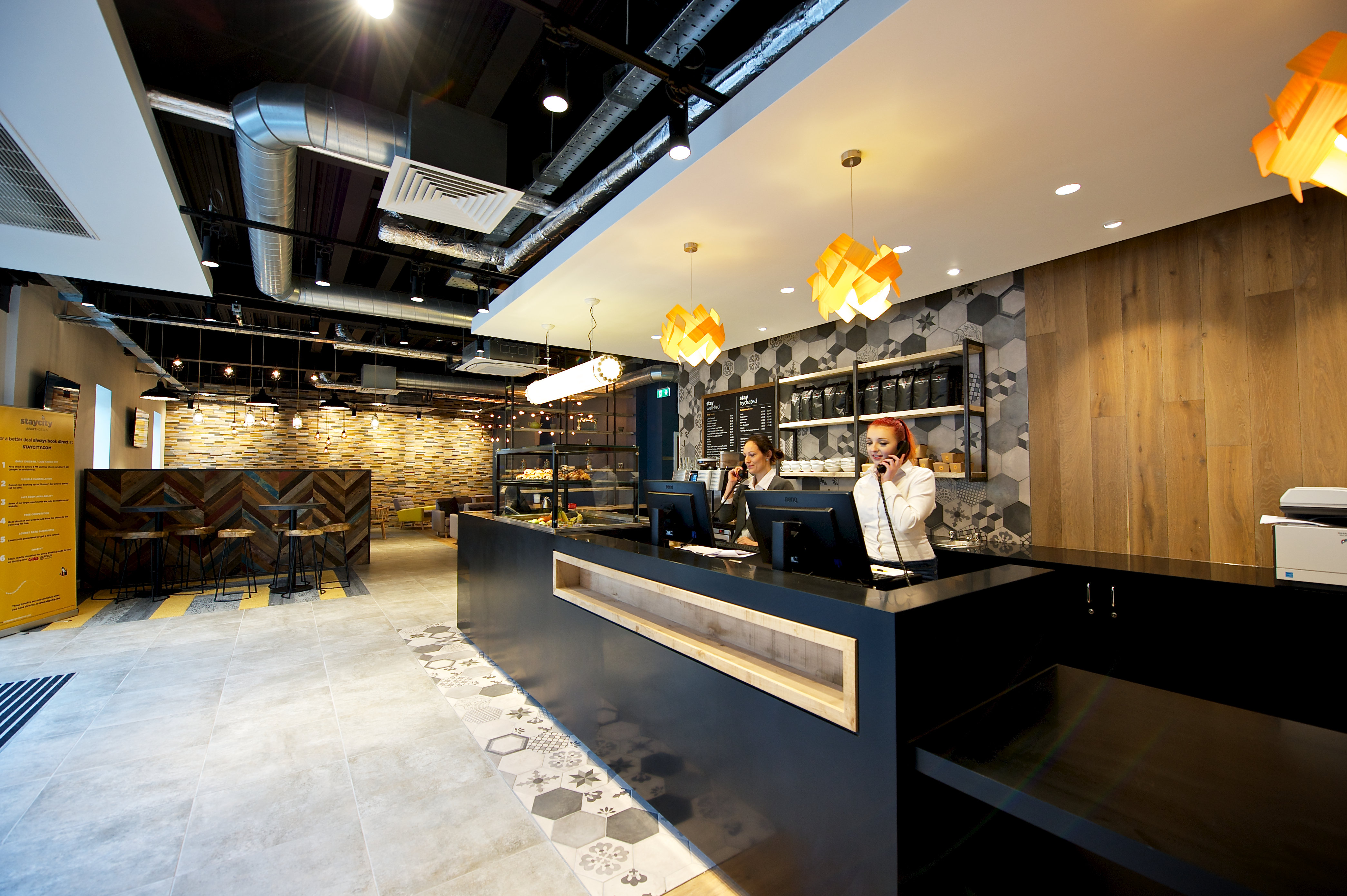 Staycity Aparthotels Birmingham City Centre 2/14