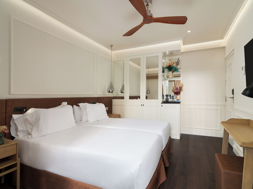 CLASSIC, DOUBLE BED, TERRACE