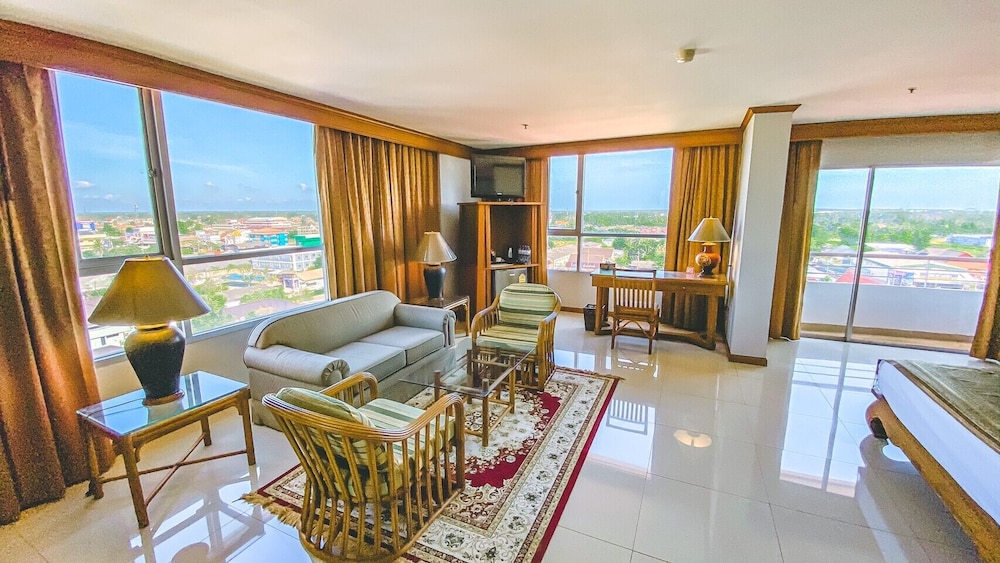 K Park Grand Hotel 52/76