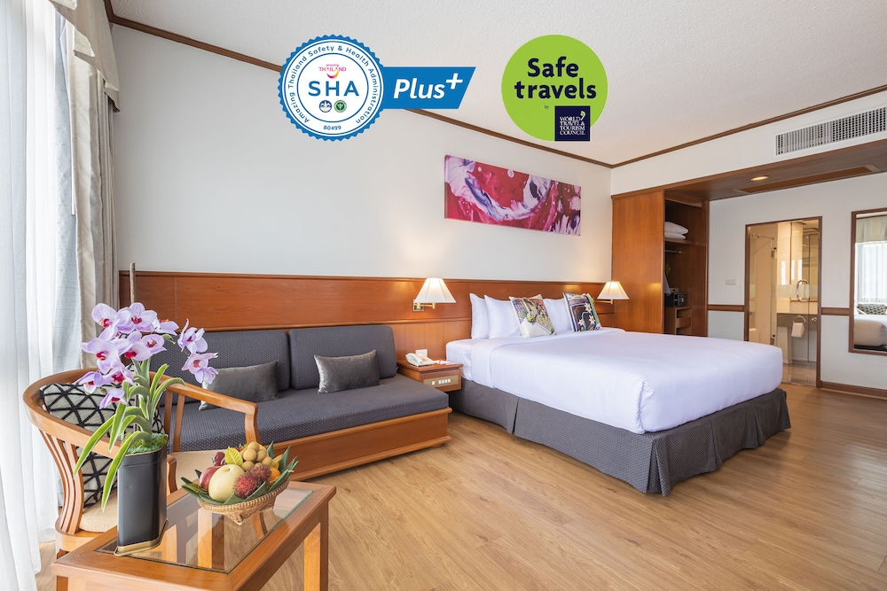Royal Phuket City Hotel 33/90