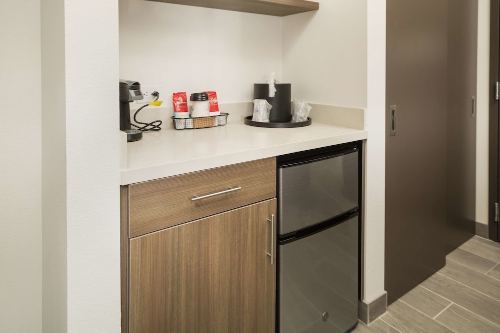 Wingate by Wyndham Austin North 3/32