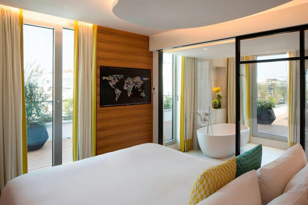 Roof Top, City, Penthouse Suite, King Bed, with View, Sofa