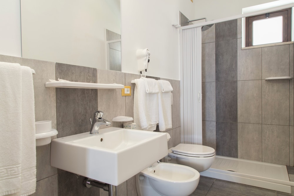 Luzia Agriresort 50/50