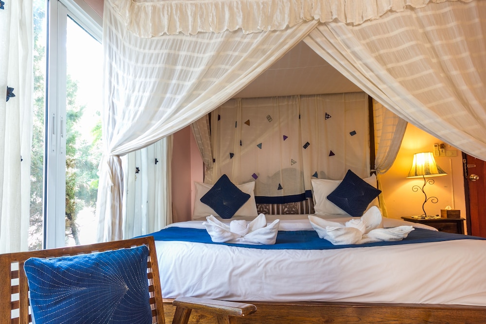 SUPERIOR, DOUBLE BED, BALCONY