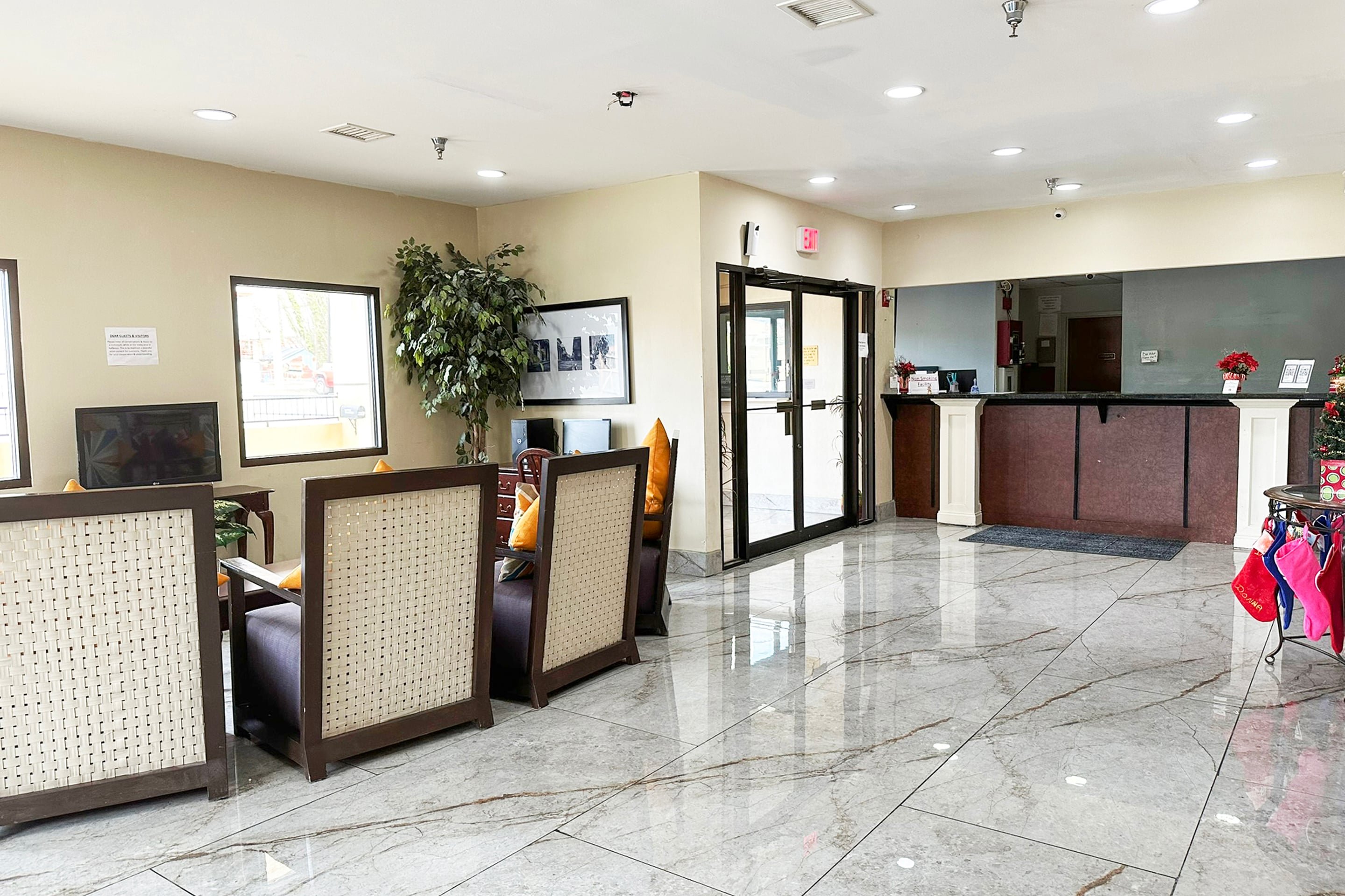 OYO Hotel Rome West GA 6/25