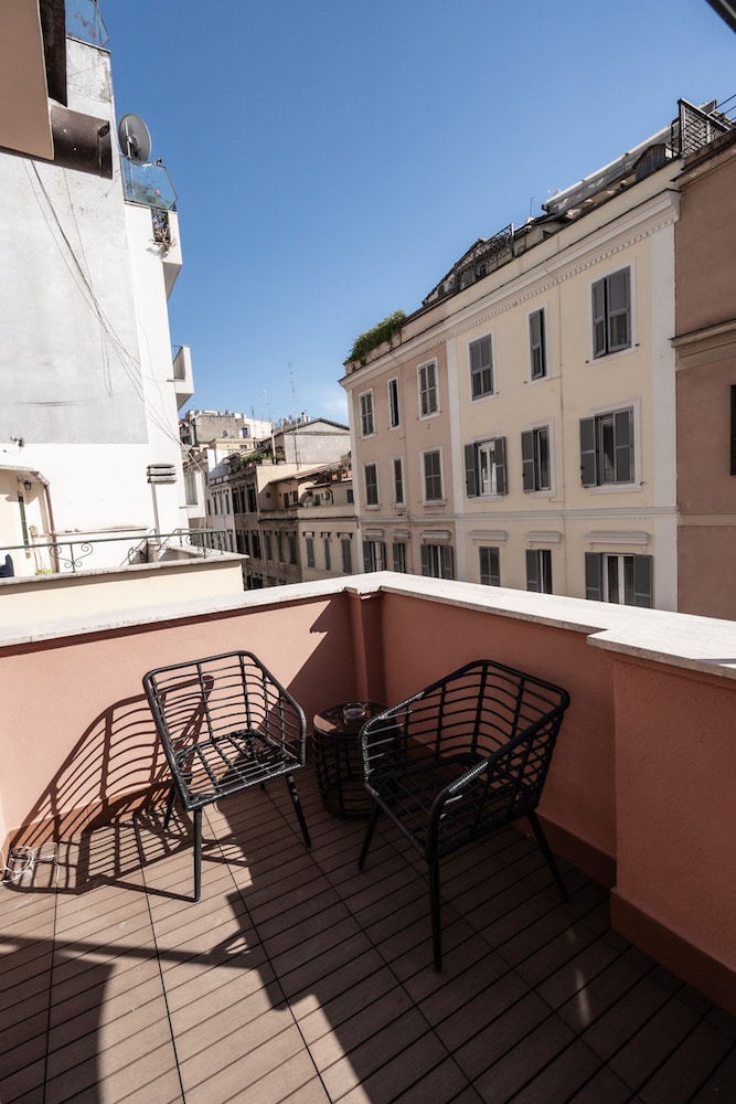Relais Manzoni 48/55