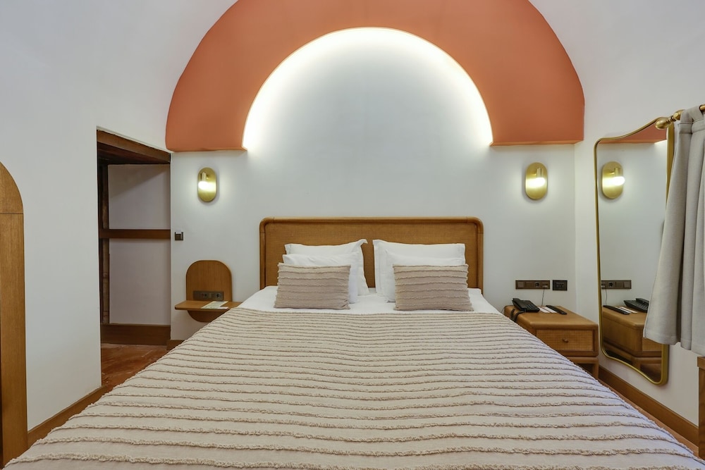 Silk Road Museum Hotel 10/50