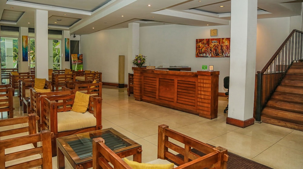 Senani Hotel 7/37