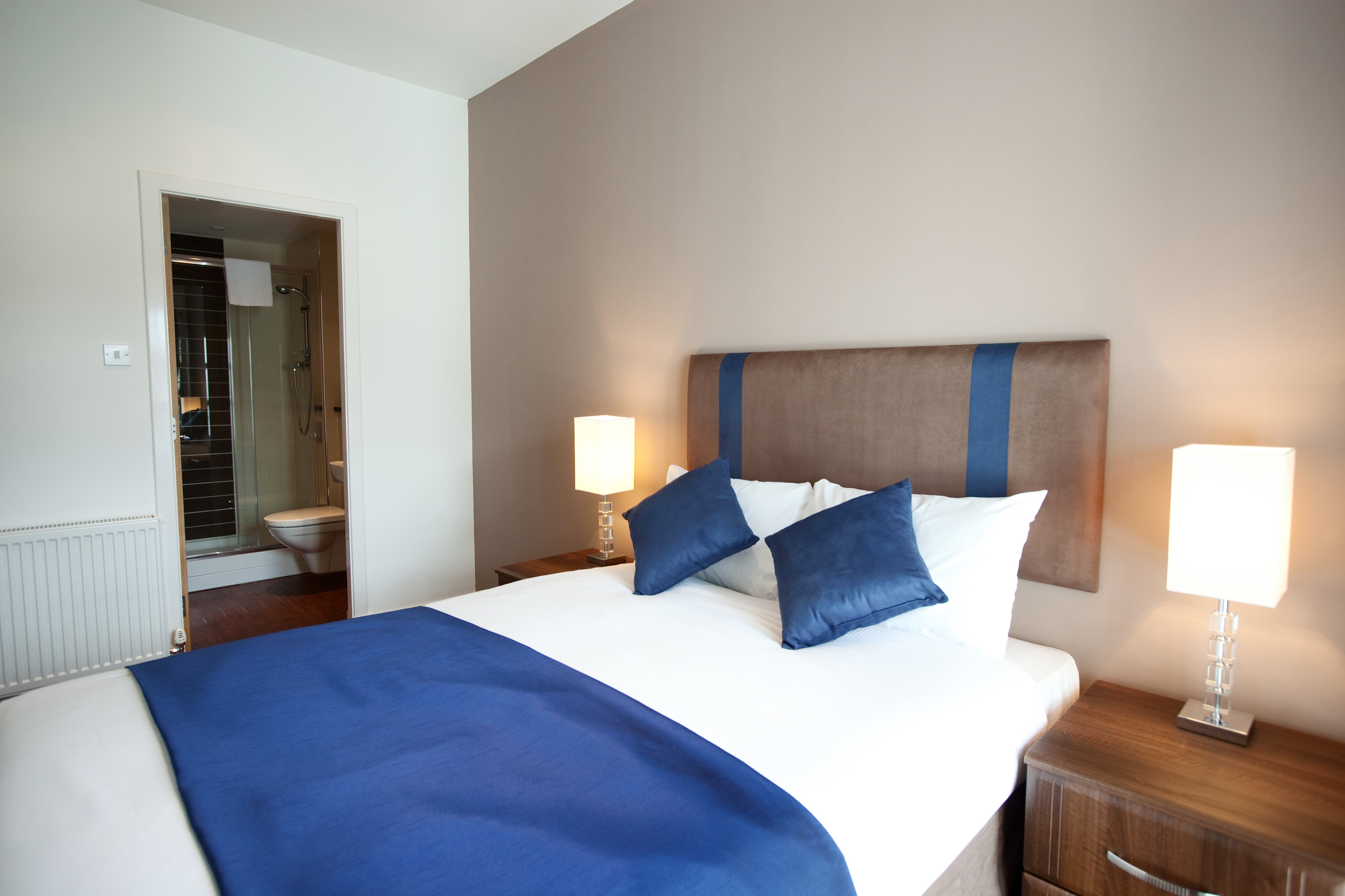 The Spires Serviced Apartments Glasgow 2/13