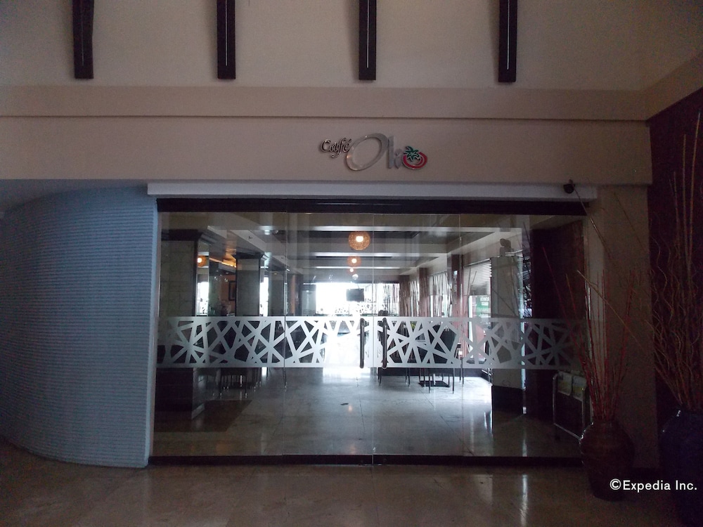 Mo2 Westown Hotel Bacolod - Downtown 21/43