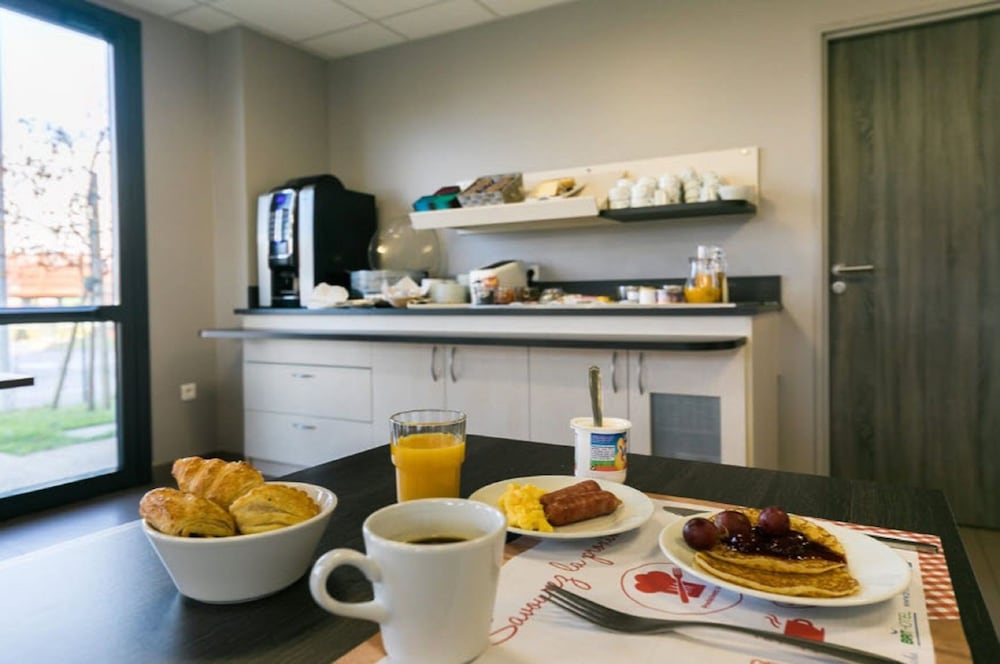 Touvotel Brit Hotel Citotel Dieppe 57/64