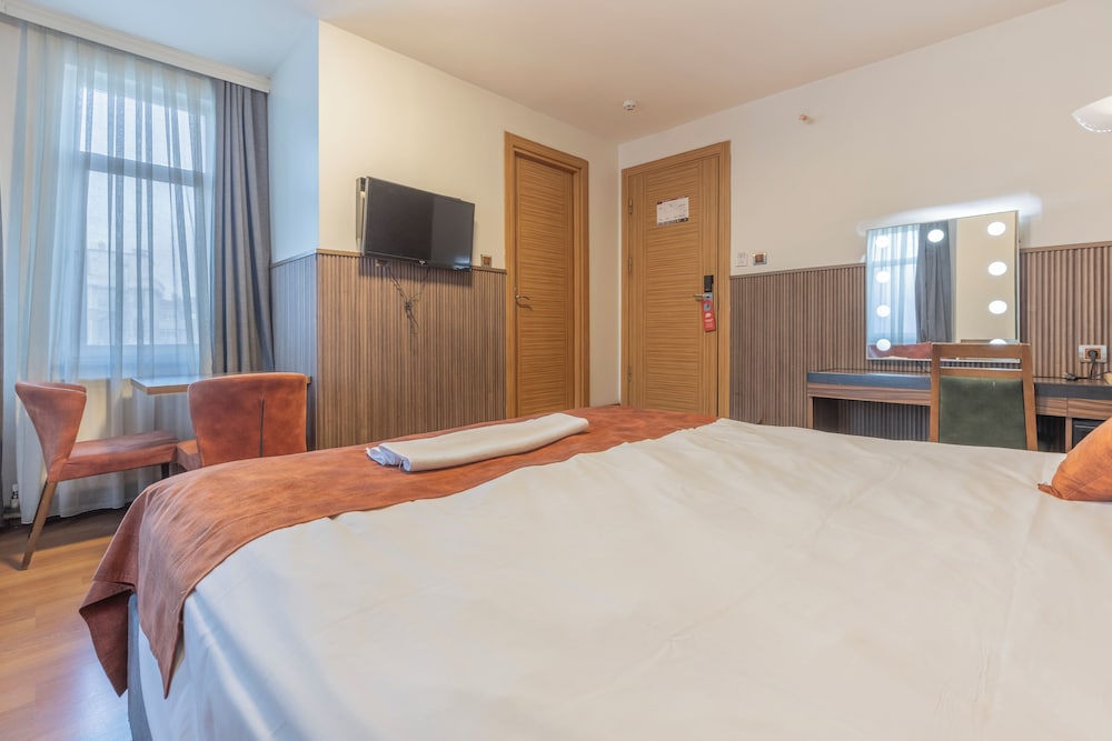 Hotel Atabay 19/48