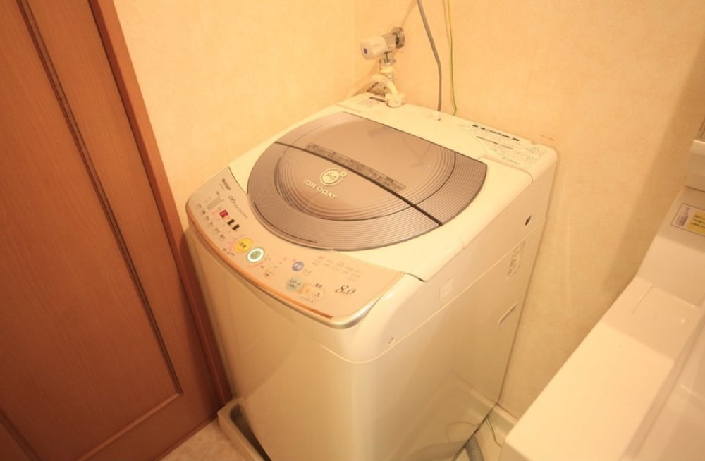 Shinjuku Urban Hotel 39/61