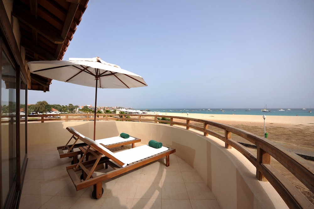 Hotel Morabeza 67/76