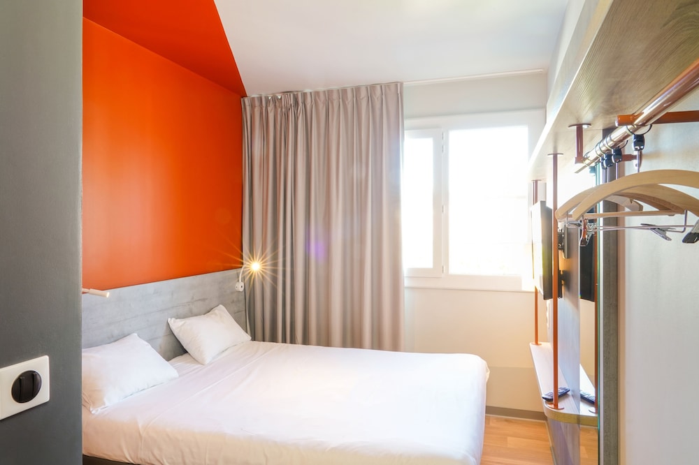 IBIS BUDGET AUBENAS 19/49