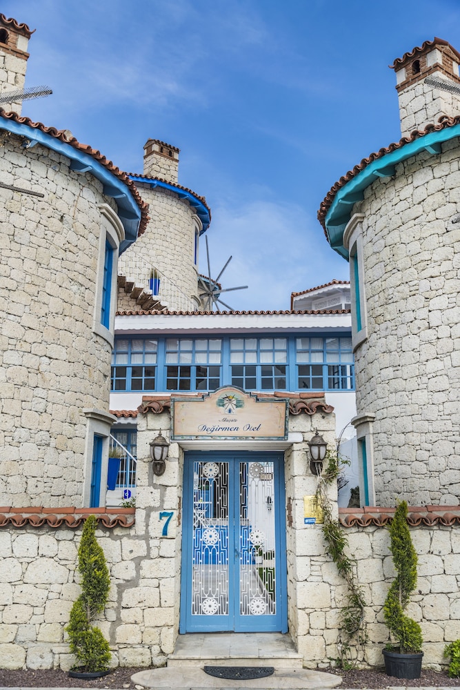 Alacati Degirmen Hotel 3/52