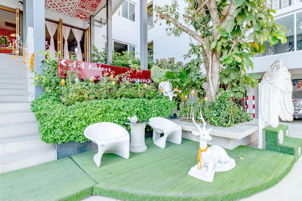 Aa Resort 45/50
