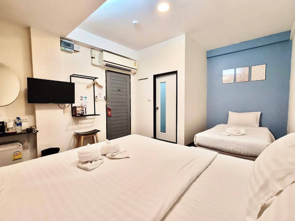 Kim Korner Hotel 26/54