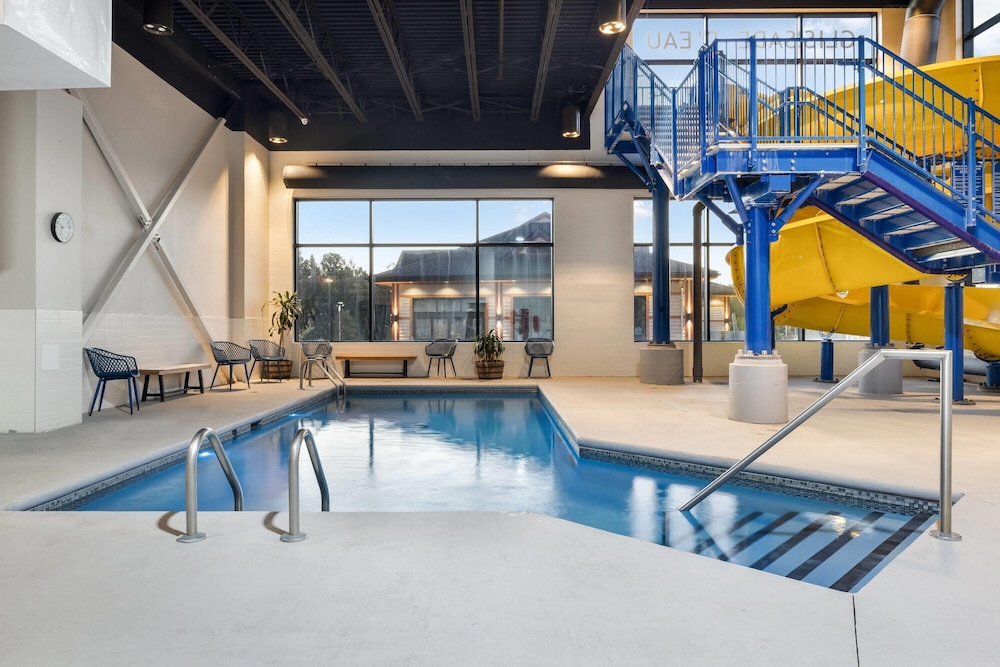 Microtel Inn & Suites by Wyndham Mont Tremblant 23/50