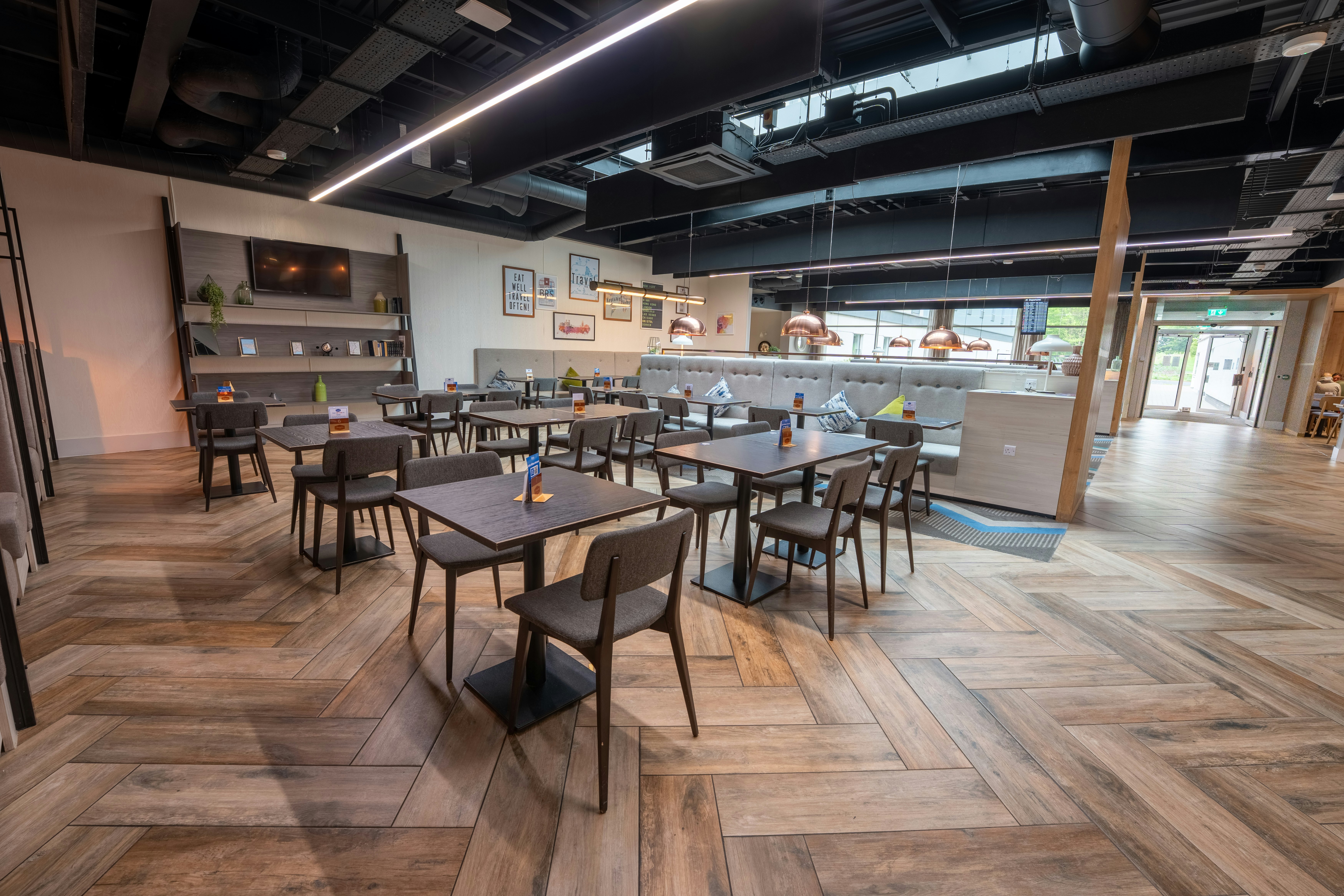 Hampton By Hilton Bristol Airport 33/46