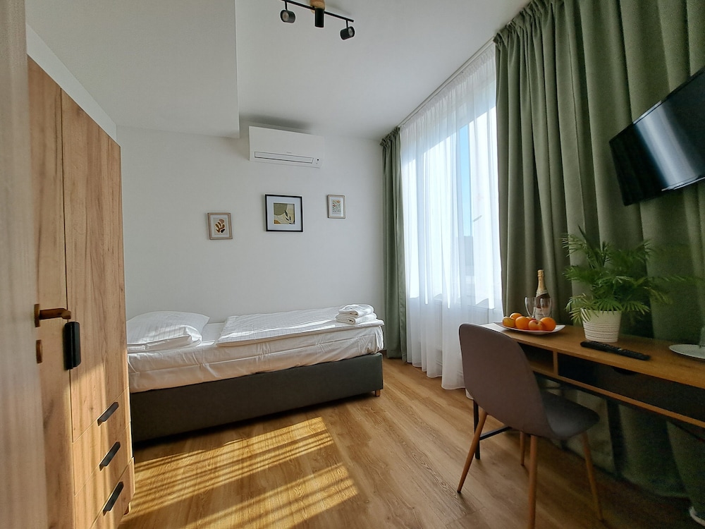 Legie Hotel 6/45