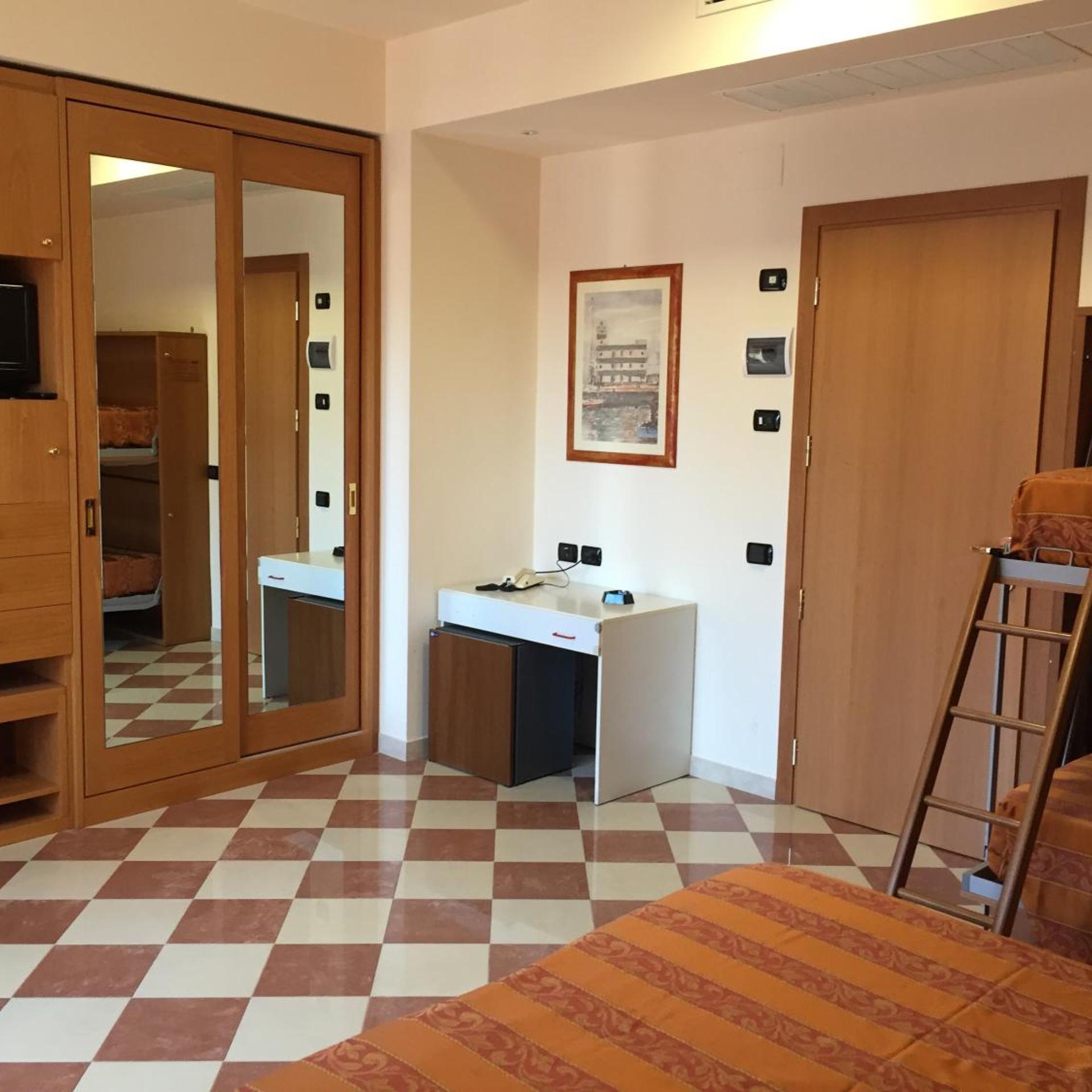 Hotel Fiorella 11/50