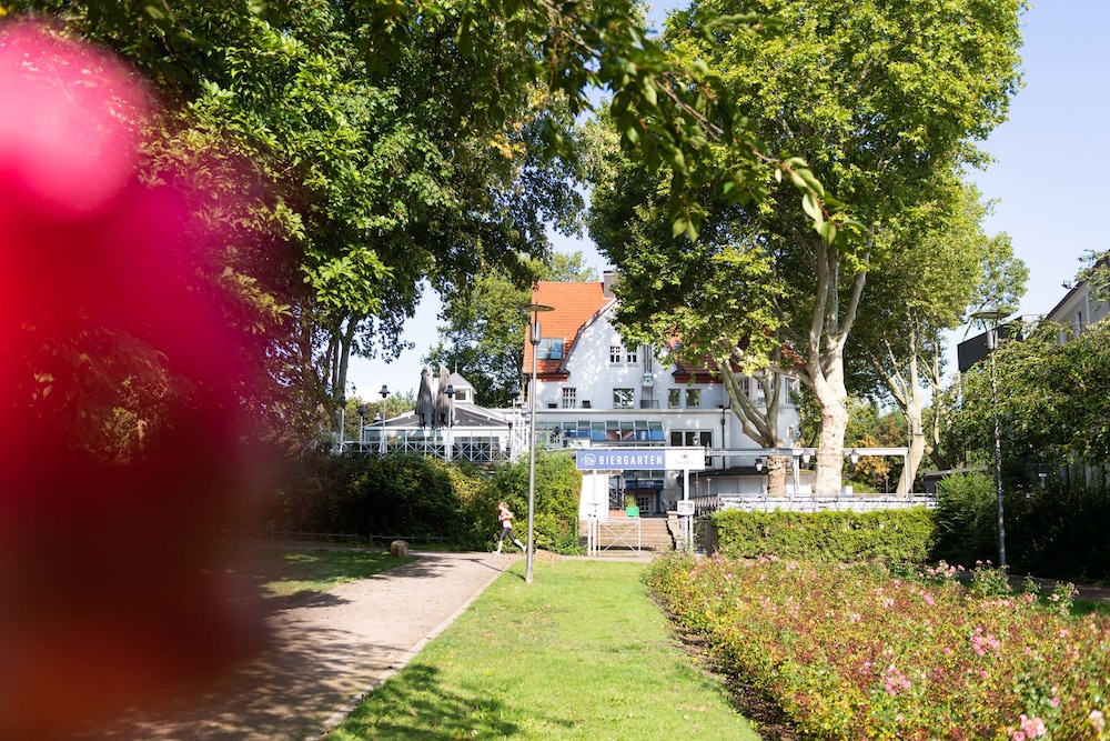 Parkhotel Herne 41/50