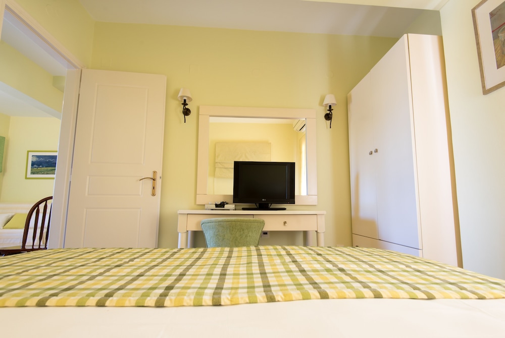 Myrties Boutique Apartments 32/50