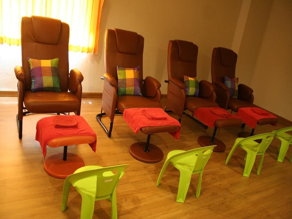 ALOHA HOTEL HAT YAI 45/66