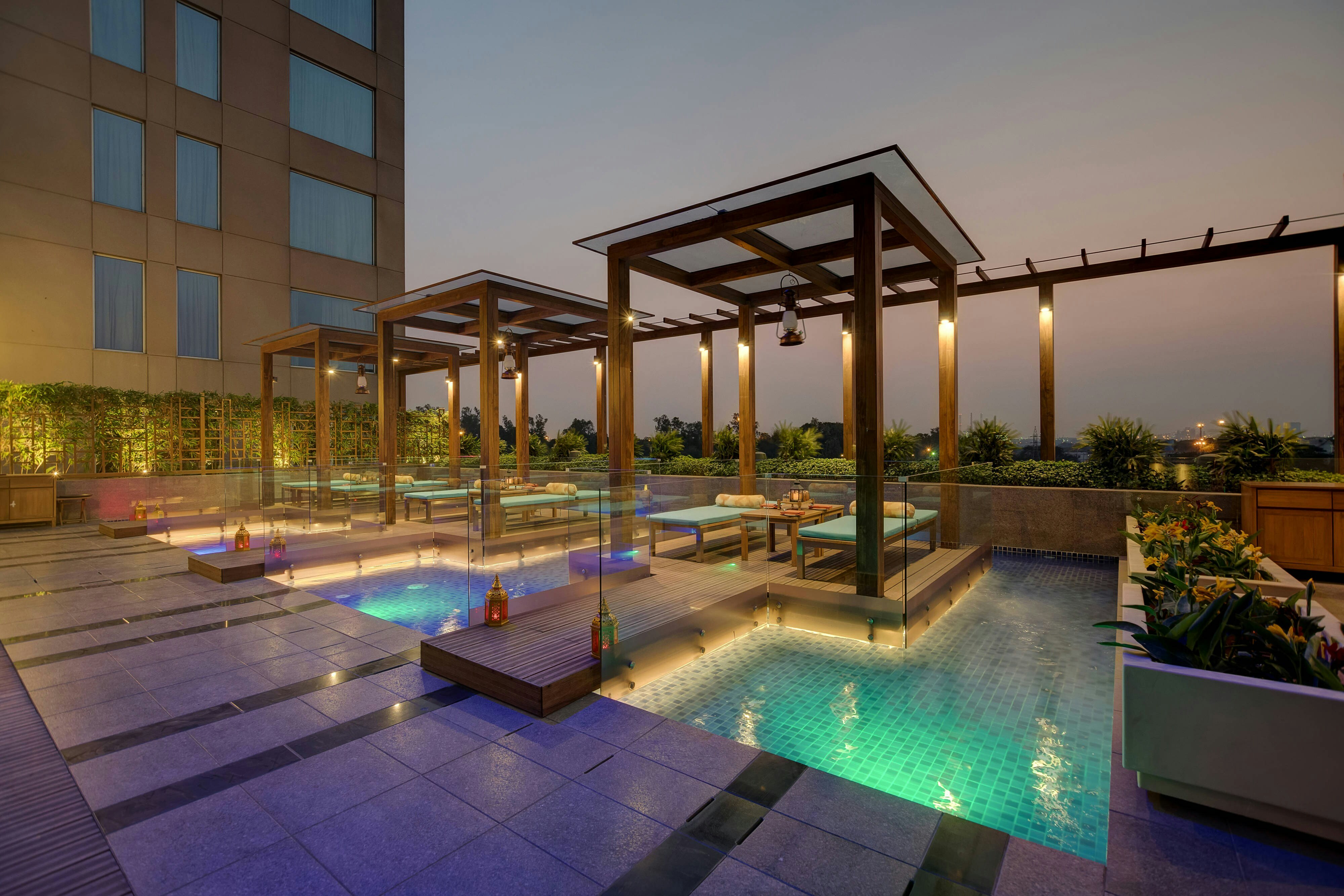 Courtyard Surat 11/31