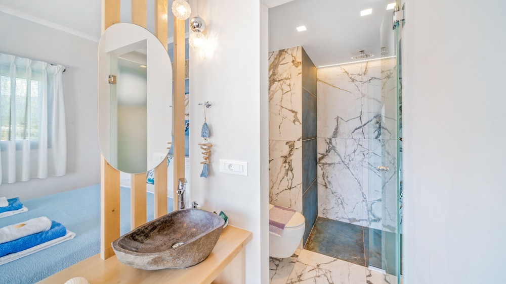 Pyrgos Beach Apartments 48/50