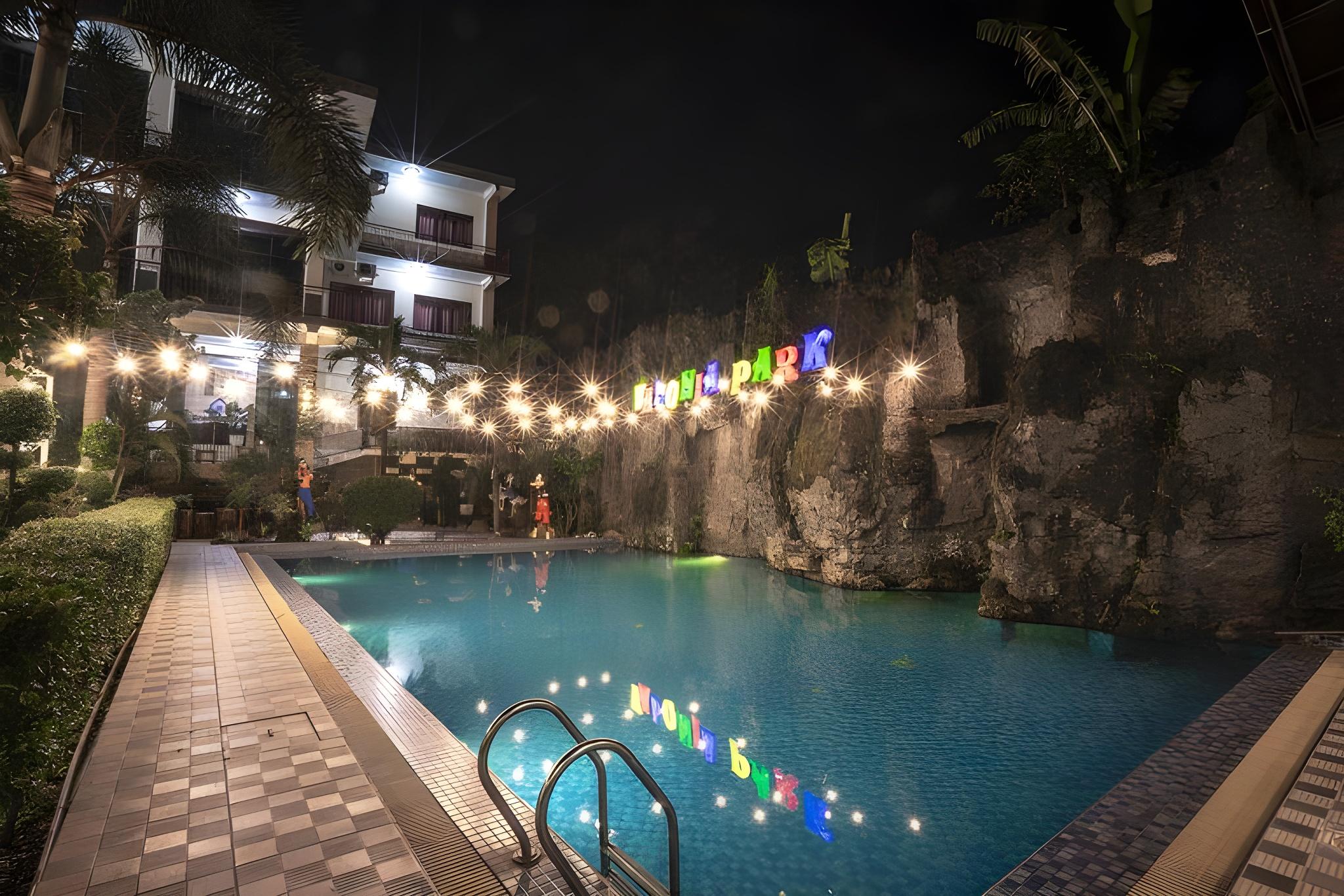 Grand Valonia Hotel 20/23