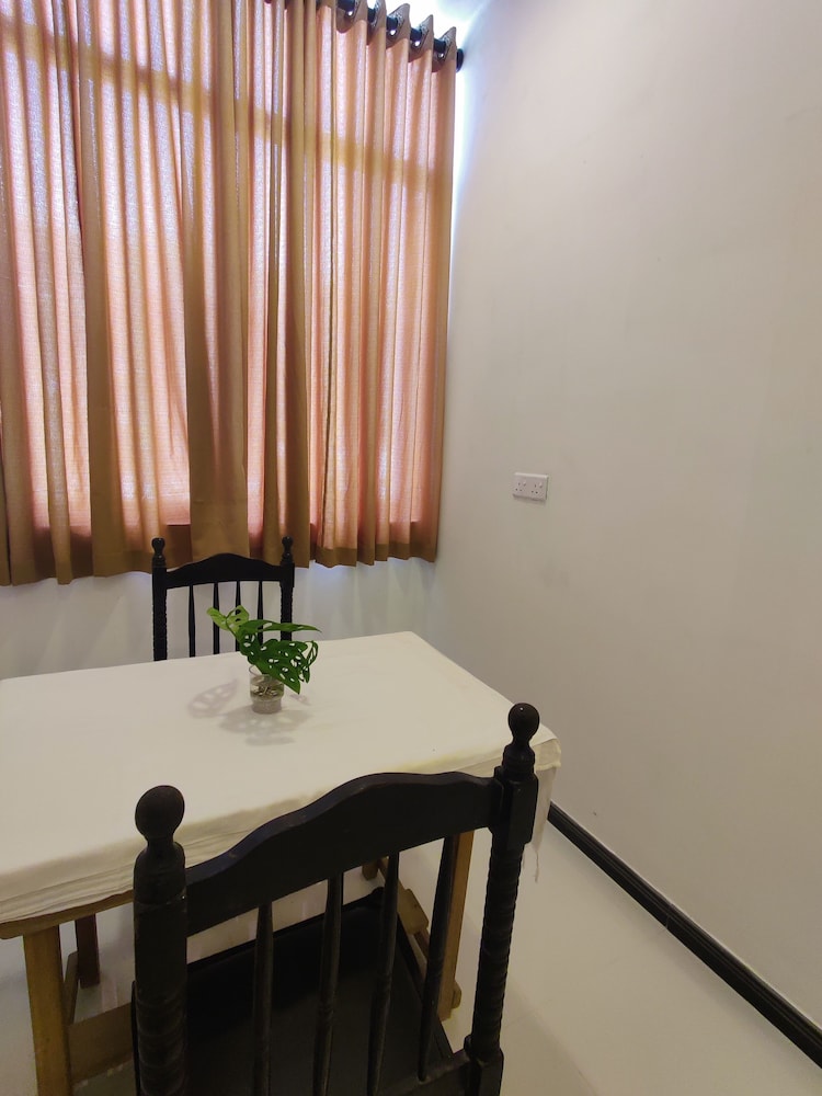 Randi Guest House - Mirissa Beach 39/51