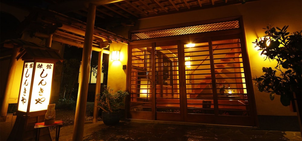 Shinkiya Ryokan 3/31