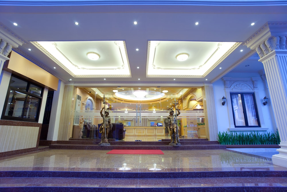 Grand Town Hotel Makassar 4/35