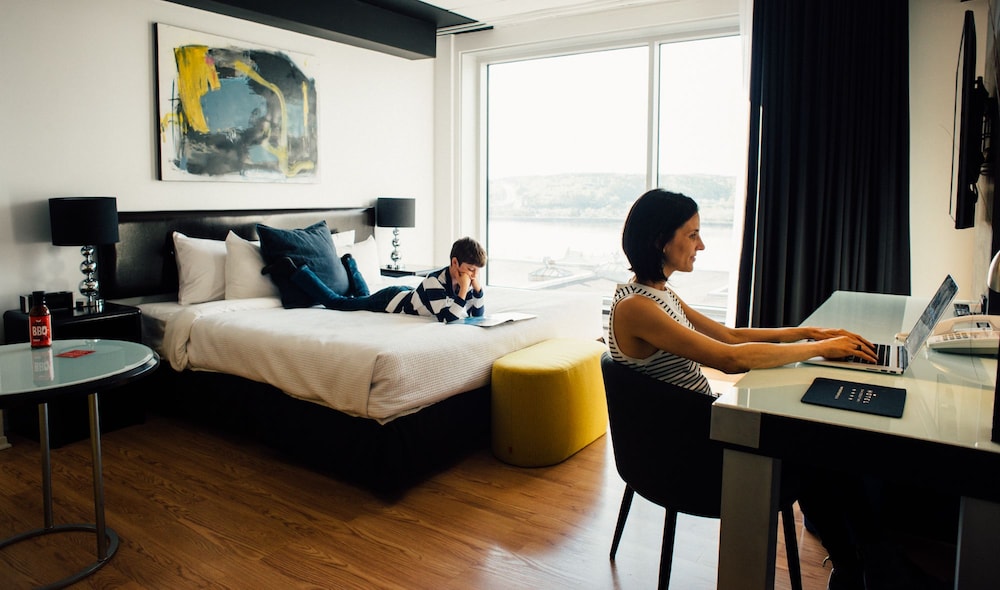 Hotel Chicoutimi 27/55